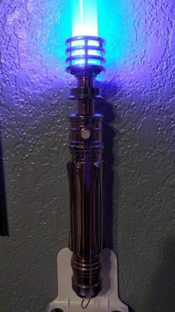 ARTSABERS Hope of LEIA Lightsaber from ARTSABERS Review