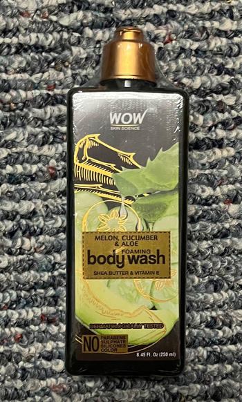 Wow Skin Science Melon Cucumber & Aloe Foaming Body Wash Review