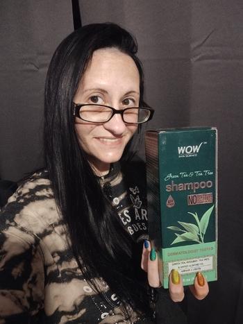 Wow Skin Science Green Tea and Tea Tree Shampoo Review