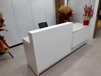 m2display Geometric White Large Reception Desk Counter for Retail Store (1.4~2.4m) in Wood Painting & LED Decoration - M2 Retail Review