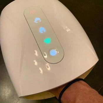 SNAPPYFINDS - Electric Hand Therapy Massager Review