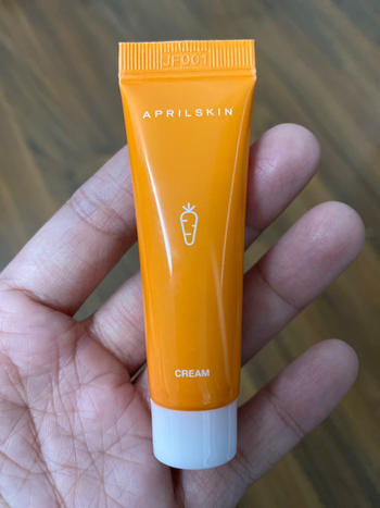 aprilskin.com.sg Real Carrot Blemish Clear Cream MINI Review