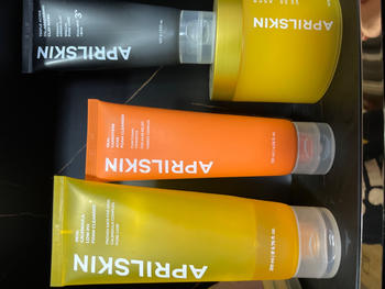 aprilskin.com.sg Real Carrotene Foam Cleanser Review