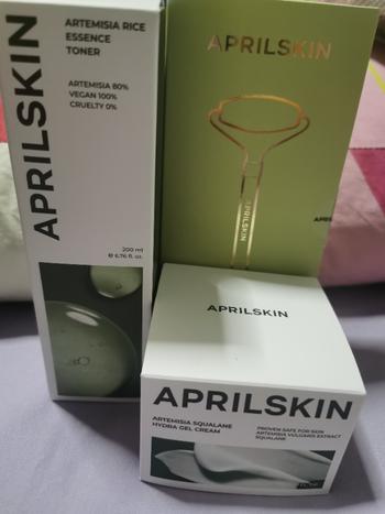 aprilskin.com.sg Time Lock Jade Facial Roller Review