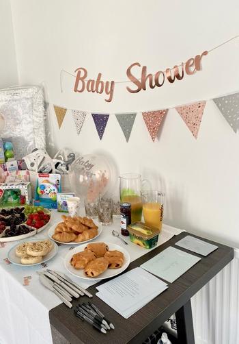 Bonjour Baby Showers BABY SHOWER IN A BOX Review