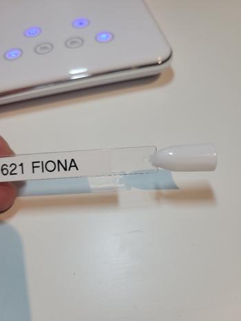 Looky Boutique Vernis Gel 3 en 1 #621 Fiona (Collection Black and White) Review