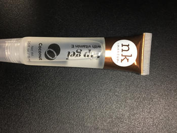 NICKA K NEW YORK LIP GEL Review