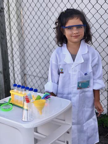 Project Montessori Best Seller: Science Laboratory Experiment Kit Review