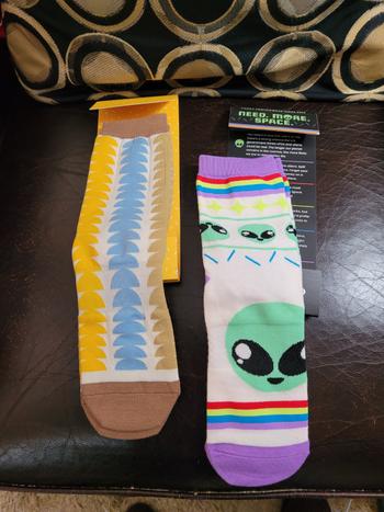 Foot Cardigan RuPaul Drag Race Socks Review