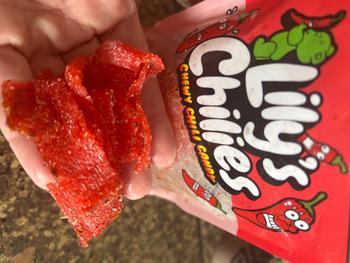 Lily's Chilies Chili Strawberry Belts Review