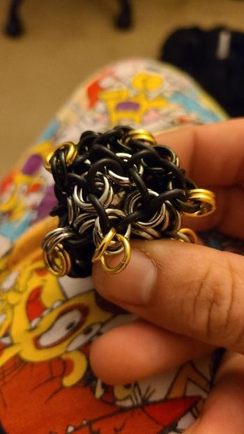 Dragonfly Footbags Chainmail Footbag - Blue / Gold Review