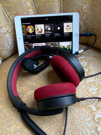 Headphone Bar ALO Audio Pilot Review