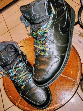 Laced Up Laces  WATCH THE THRONE LACES Review