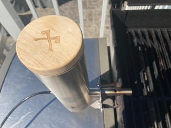Smokai QUICK-MOUNT™ ADAPTOR FOR MOUNTING TO BBQ & GRILL ROTISSERIE BRACKET Review