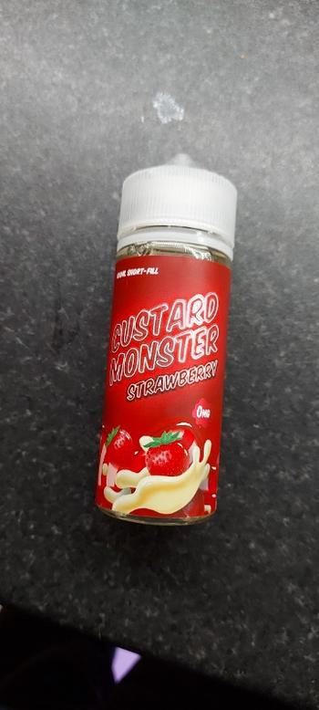 Grey Haze ECig Store Strawberry by Custard Monster Short Fill 100ml Review