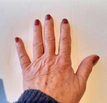 Christiane von MANIKO Nagelöl Review