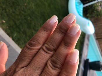 Christiane von MANIKO Hot Chili UV Pedi Review