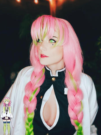 Uwowo Cosplay Uwowo Demon Slayer: Kimetsu no Yaiba Kanroji Mitsuri Cosplay Wig 85cm Long Pink Green Gradient Wig Review