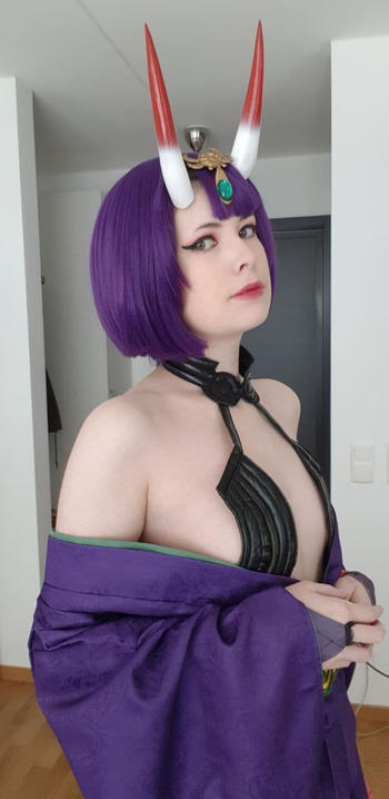 Uwowo Cosplay UWOWO Shuten Douji Cosplay Wig 35cm Purple Short Hair Fate Grand Order/FGO Wig Review