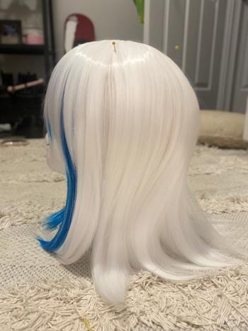 Uwowo Cosplay Uwowo Cosplay Gawr Gura Cosplay Wig Tail Shark GAWRGURA 40cm White Blue Gradient Wig Review