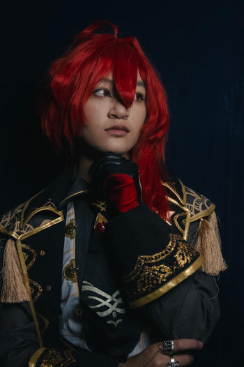 Uwowo Cosplay Uwowo Game Genshin Impact Cosplay Diluc The Dark Side of Dawn Costume Darknight Hero Handsome Nobiliary Uniform Review