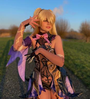 Uwowo Cosplay Uwowo Game Genshin Impact Cosplay Fischl Prinzessin der Verurteilung Cosplay Costume Review