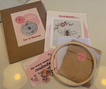 Craft Club Co BEE & BLOSSOM Cross Stitch Kit Review