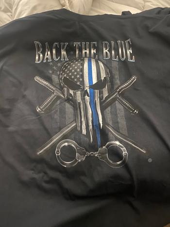 Shop Erazor Bits Back the Blue Law enforcement Blue lives Mater Serve and Protect Premium T-Shirt Review