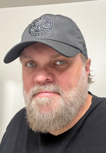 Mammoth Headwear Classic Performance Snapback - Black Review