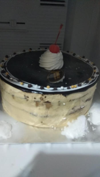 Outerbloom Authentic Tiramisu Cake Review