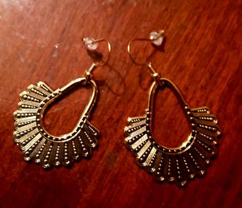 Dissent Pins Dissent Collar Chandelier Earrings Review