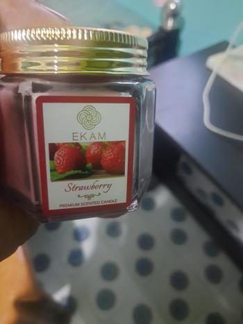 Ekam Strawberry Hexa Jar Scented Candle Review
