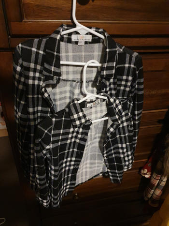 Bailey's Blossoms Dawn Flannel - Black & White Review