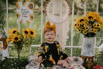Bailey's Blossoms Dakota Duster Kimono - Sunflower Review