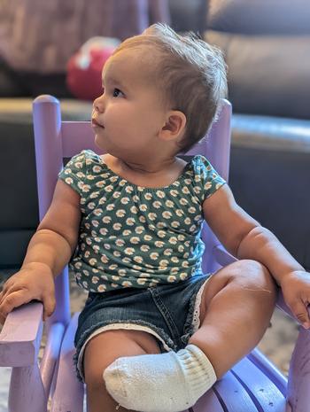 Bailey's Blossoms Maggie Cap Sleeve Leotard - Green with Daisy Floral Review