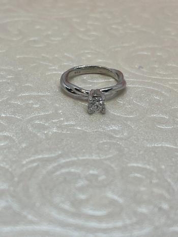 LISA ROBIN The Leila Twist Engagement Ring Review