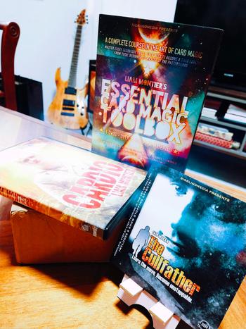 Bigblindmedia.com Essential Learn Card Magic Boxset by Liam Montier Review