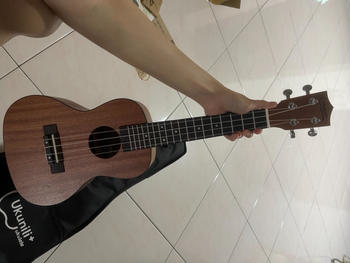 Ukunili Ukulele E-store Ukunili Ukulele Concert 23' Mahogany Wood 2330B Review