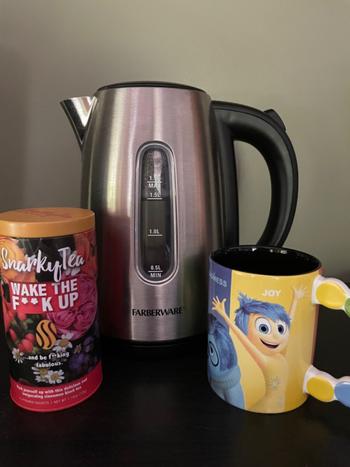 Snarky Tea Wake Up - Cinnamon Black Tea Review