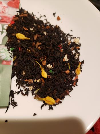Snarky Tea Christmas Candy - Limited Batch Holiday Black Tea Review