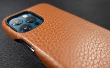 Vaja Grip iPhone 12 & 12 pro Leather Case with MagSafe Review