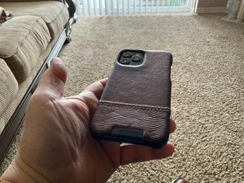Vaja Grip Duo iPhone 12 pro Max Leather Case with MagSafe Review
