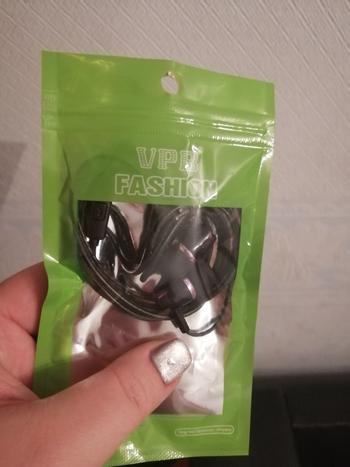 TrendyVibes.CO 3.5MM Super Bass Microphone Earphone Review