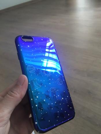 TrendyVibes.CO Holographic Mirror Stars and Planets iPhone Case Review