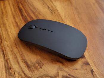 TrendyVibes.CO Minimalistic Ergonomic Wireless Rechargeable Mouse Review