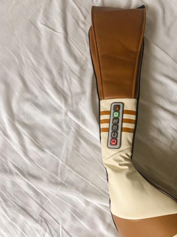 TrendyVibes.CO U Shape Electrical Shiatsu Pillow Body Massager Review