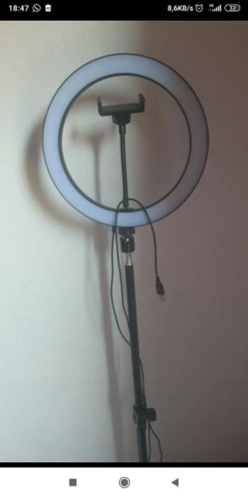 TrendyVibes.CO LED Ring Light Selfie Stick With Stand Tripod Review