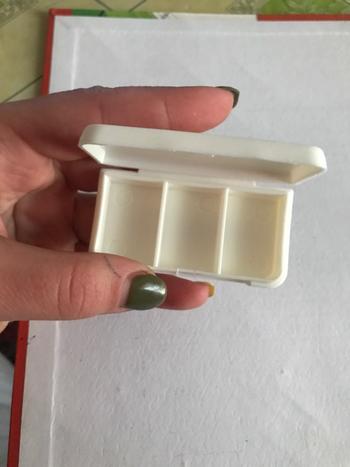 TrendyVibes.CO Portable 3 Grids Mini Pill Box Review