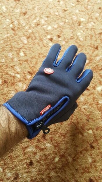 TrendyVibes.CO Waterproof Outdoor Winter Gloves Review