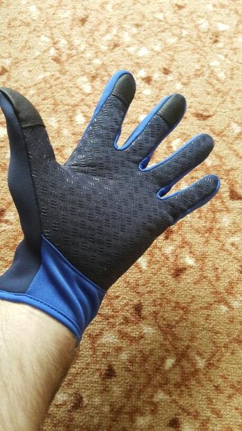 TrendyVibes.CO Waterproof Outdoor Winter Gloves Review